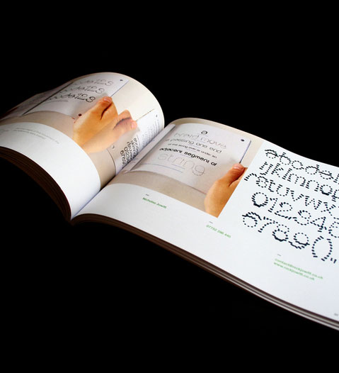 簡(jiǎn)潔畫(huà)冊(cè)排版設(shè)計(jì)欣賞